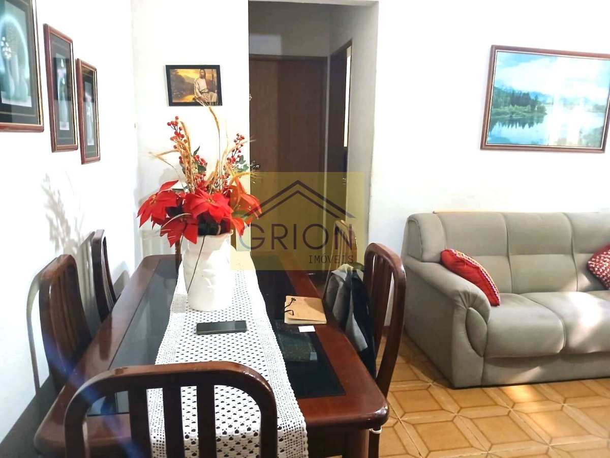 Apartamento à venda, com 2 quartos, 58m² - Grion Imóveis/Valéria Grion