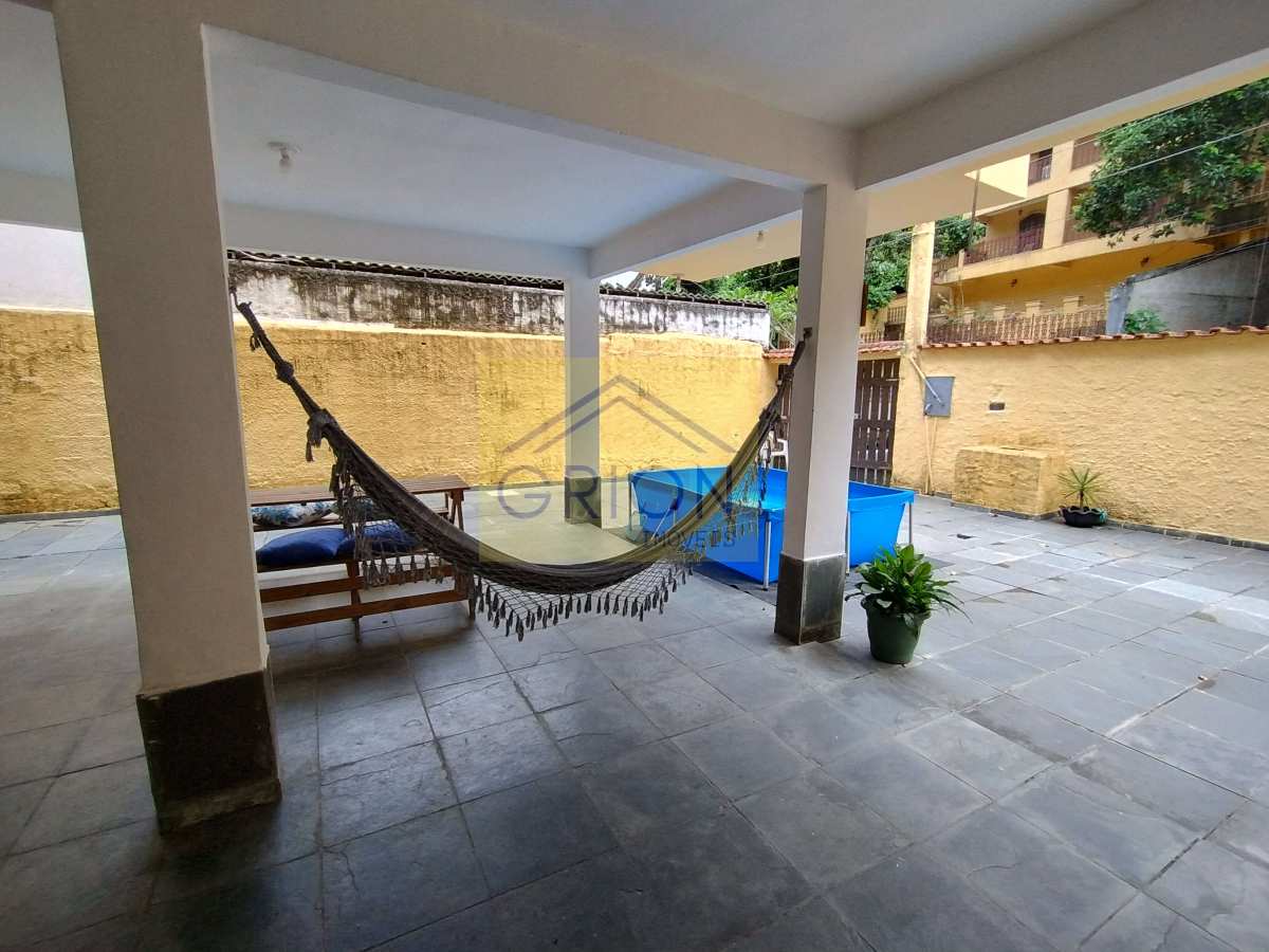 Casa de condomínio à venda, Freguesia (Jacarepaguá), com 2 quartos, 196m² - Grion Imóveis/Valéria Grion