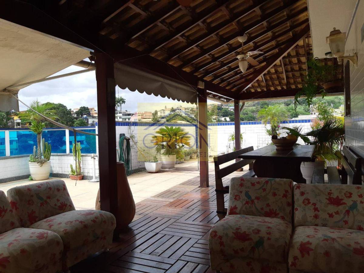 Cobertura à venda, Freguesia (Jacarepaguá), com 4 quartos, 241m² - Grion Imóveis/Valéria Grion